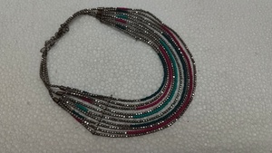 Collar de Cuentas de Semillas en Forma de Bola de Lujo Hecho a Mano con Capas de Cadenas, Cuentas de Vidrio de Alta Calidad, Diseño Delicado para Mujer - Product Image 6