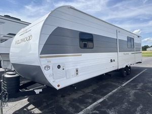 Remolque Forest River Wildwood 300ICE 2026 Usado en Excelentes Condiciones, Listo para la Venta - Product Image 3