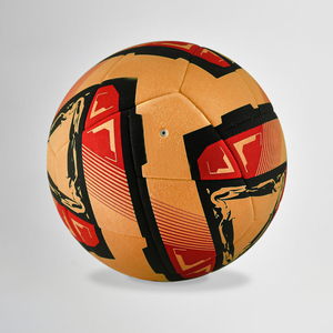 Balón de fútbol híbrido de alta calidad de 24 paneles, tamaño 5, fútbol para todo tipo de clima con superficie de lana impresa y fútbol de vejiga enrollada - Product Image 4