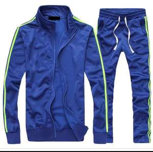 Trajes de chándal para hombre de bajo precio Venta superior Su propio logotipo El mejor fabricante hecho especial para chándal para hombre - Product Image 1