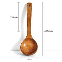 Handgemaakte natuurlijke houten ecovriendelijke lichtgewicht lepel met lange steel, duurzaam houten keukengerei voor het serveren van soep, stoofpot, curry, set van 2