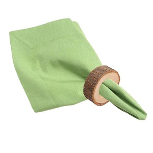 Porte-rond de serviette en bois brut pour décor de Table rustique événements de mariage fêtes hôtel salle à manger accent fait main naturel - Product Image 1