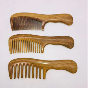 DESSOUS Peigne à cheveux à manche en bois fait à la main pour une utilisation en salon de l'Inde Peigne en bois en gros pour un usage commercial à vendre en vrac - Product Image 1