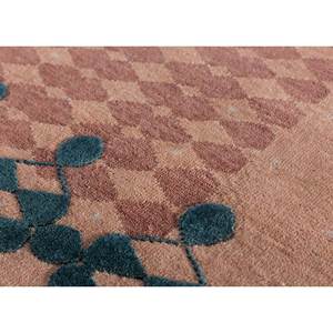 พรมลายเรขาคณิตโคลัม ทอมือจากขนสัตว์ ไหมไผ่ รุ่น AKWB-7002 สีแดงส้ม หนา 10 มม. สำหรับบ้าน ห้องนั่งเล่น ทางเดิน - Product Image 3