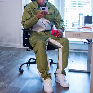 Chándal cortavientos con logotipo personalizado de alta calidad, pantalones para correr, chaqueta transpirable, conjunto cortavientos de dos piezas, chándales para hombre - Product Image 4