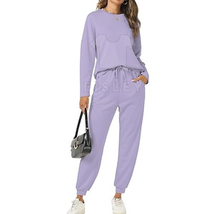 Conjunto de chándal de dos piezas con estampado de logotipo personalizado para mujer para correr en invierno a un precio - Product Image 1