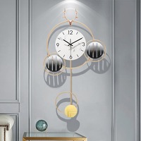 Horloge murale en métal de luxe - Design moderne - Fonctionne à piles - Étanche - Lumineuse - Cadeau de mariage pour la maison, l'hôtel, le bureau, le salon