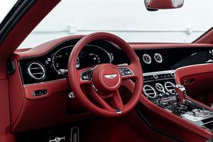 Bentley Continental GTC Speed AWD Híbrido Convertible 2025 con Asientos de Cuero - Product Image 6