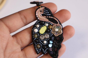 Pendientes Bordados con Cuentas en Forma de Pájaro, Joyería de Moda, Pendientes Bordados a Mano con Cuentas de Semillas - Product Image 2