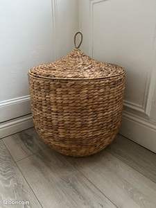 Panier de rangement rustique tissé en jacinthe d'eau écologique de haute qualité avec couvercle, panier à linge, multi-usages, maison, hôtel, restaurant, personnalisé - Product Image 2