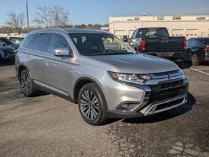 Mitsubishi Outlander SEL 2020 Usado en Buen Estado - Product Image 2