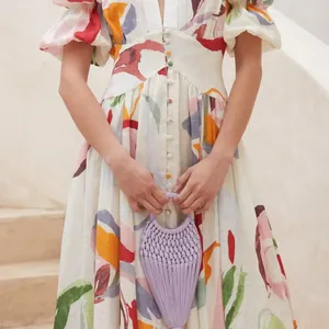 Robe Maxi Longue Avec Bouton Floral Imprimé Mix Couleur Robe En Mousseline De Soie Pour Cadeau De La Femme Pour Elle