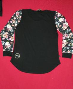 Camiseta de moda ecológica con cuello redondo para mujer Manga impresa digital - Product Image 6