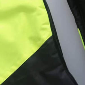 Vente en gros de vêtements de travail design personnalisé veste de sécurité haute visibilité fabriquée au Pakistan veste haute visibilité - Product Image 3