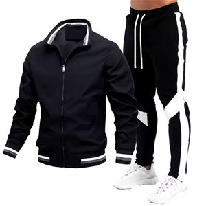 Survêtements d'hiver sur mesure fabriqués directement en usine vêtements de sport grande taille confortables avec logo imprimé totalement personnalisable - Product Image 5