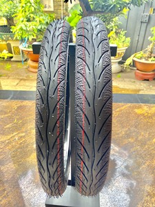 Neumático Tubeless KUMA K223 90/90-14 para Scooter y Motocicleta, Fabricado en Vietnam, 65% Caucho Natural, Alta Calidad, Nuevo - Product Image 3