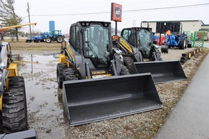 Demasiado bueno para el trabajo L320 Skid Steer con los mejores cargadores de fuerza inigualables Oferta única para los componentes del núcleo de la bomba de cojinete del motor - Product Image 4