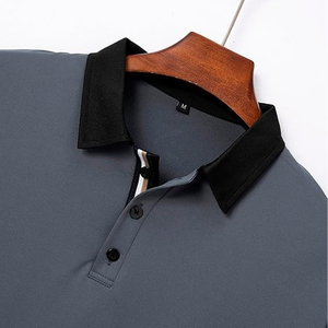 2025 T-Shirt polo pour hommes de haute qualité fabriqué au Pakistan couleur unie à manches courtes tissu tricoté respirant OEM conception personnalisée - Product Image 5