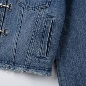 Chaqueta Vaquera Corta Personalizada para Mujer, Cierre de Botones, Detalles de Costura, Estilo Moderno Minimalista, Ropa de Calle a la Moda - Product Image 5