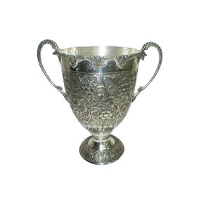 Trofeo de Fútbol de Latón Personalizado de Alta Calidad 2025, Trofeo Deportivo de Metal Chapado en Oro con Grabado de Resina y Acabado Niquelado - Product Image 3