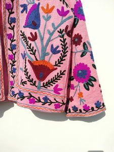 Abrigo de Invierno Casual para Mujer, Bordado a Mano, en Tela Tejida, Estilo Nuevo, Regalo Perfecto para Ella - Product Image 4