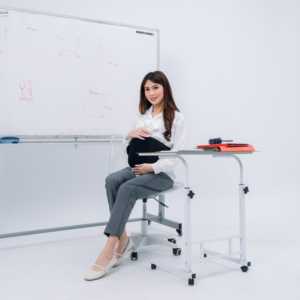 Ceinture de grossesse indonésienne super confortable pour les activités quotidiennes, réglable et respirante pour les femmes enceintes - Product Image 1