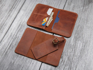 ชื่อย่อ PST-0016ชุดอุปกรณ์เสริมสำหรับการเดินทางที่ทำจากหนังมีป้ายกำกับหนังสือเดินทางแบบเปิดกันขโมยป้ายชื่อกระเป๋าเดินทางชื่อย่อยาวเป็นป้ายหนังใส่ตั๋ว - Product Image 5