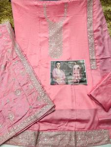 Nouvelle collection de salwar kameez avec broderie et travail de séquence, salwar kameez de luxe pour la vente à l'exportation, salwar kameez pakistanais - Product Image 3