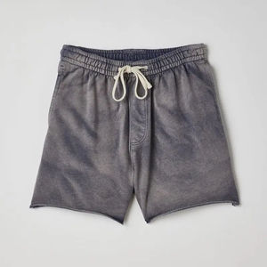 Venta al por mayor de encargo de su propio logotipo en blanco 100% algodón Vintage lavado ácido dobladillo crudo desgastado hombres pantalones cortos de moda - Product Image 2