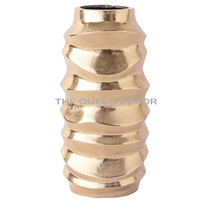 Set 2 vas bunga buatan tangan Modern, logam aluminium bentuk unik berlapis emas gaya indah meja rumah dan pernikahan