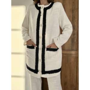 <b>Women's</b> Off-White and <b>Black</b> Striped Collarless <b>Jacket</b> and Trousers Set Wholesale <b>Suit</b> Sets - Product Image 3