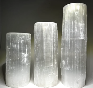 Lámpara de cristal de selenita natural a granel de gran oferta de la mejor calidad con parte superior plana de ALIF CRYSTAL AND AGATE - Product Image 5