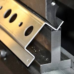 Cintrage et usinage CNC de haute précision personnalisés de pièces tournées en acier inoxydable Services de fabrication de tôle - Product Image 3