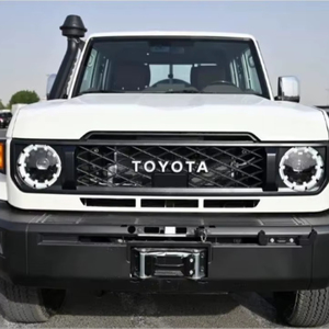 TOYOTA LAND CRUISER 79 DOBLE CABINA En Venta - Product Image 1