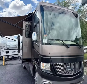 Autocaravana/Remolque de Viaje Nueva-Ma-R-C-A-N-Y-O-N S-t-a-r 3513 Usada, Limpia, Años 2018, 2019, 2020 - Product Image 5