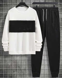 High Quality <b>2</b> Piece Women's Winter Tracksuit with Custom Logo <b>Black</b> <b>White</b> Contrast Street Wear Style Unisex Tracksuit - Product Image 1