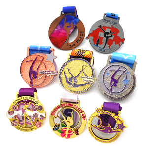 เหรียญรางวัลกีฬายิมนาสติกแบบเรืองแสง ตราสัญลักษณ์เกียรติยศผู้เข้าร่วม  รับสั่งทำจำนวนน้อย จัดส่งรวดเร็ว รายละเอียดสมบูรณ์แบบ - Product Image 1