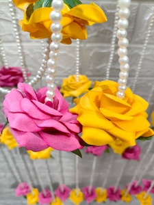 Rosa, rosa amarilla y Perla para decoración guirnalda de cuerdas hecha a mano para Haldi Mehendi decoración de escenario decoración de eventos de fiesta de boda india - Product Image 4