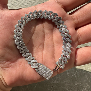 Sparkling <b>Iced</b> <b>Out</b> Cuban <b>Chain</b> Bracelet Silver Finish Stylish Statement Hip Hop Jewelry For Daily Wear - Product Image 3