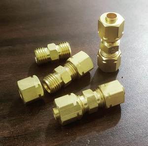 Conector de freno de latón mecanizado CNC personalizado, proceso de torneado de Metal para aplicaciones de maquinaria automotriz, producto de servicios de mecanizado - Product Image 2