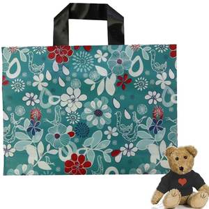 Sacs à provisions en plastique à poignée souple avec impression personnalisée au prix de gros par fabricant vietnamien - Product Image 4