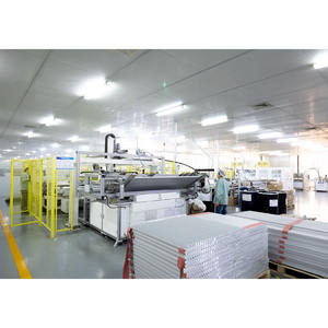 Direktvertrieb 700W Solarmodul zum Verkauf Perc Mono Hohe Salznebel- und Ammoniakbeständigkeit für Schwimmende Solarsysteme - Product Image 3