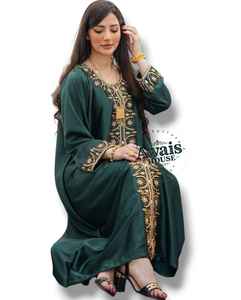 Vente en gros Eid Femmes Musulmanes Modestes Ensemble Abaya Simple 2 Pièces Polyester de Haute Qualité Mode Féminine Arabe de Dubaï - Product Image 2