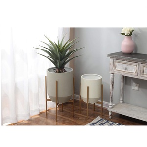 Jardinière en métal en fer fait main fini antique pour la décoration de la maison et du jardin Jardinières en métal fini personnalisé lot de 2 pièces - Product Image 2