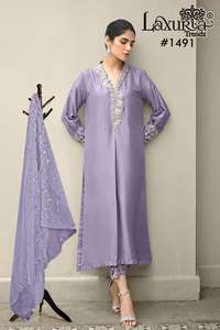 2025 belles femmes Floral traditionnel indien Shalwar Kameez Kurti nouveaux produits en coton en gros ensemble rayonne Kurtis brodé - Product Image 2