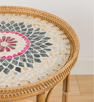 Grossiste Console de table pliable en rotin floral de haute qualité ODM avec dessus incrusté de poire pour la décoration du salon et de la salle à manger