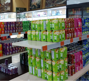 Jugo de tomate 330 certificado Halal de 100% ml Puré de fórmula de bebida fresca y personalizable en botella que se puede distribuir - Product Image 5