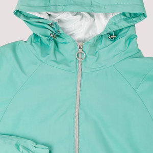 Veste coupe-vent imperméable tendance 2025 pour femmes Prix bas Veste en toile d'extérieur avec doublure en nylon et col montant - Product Image 6