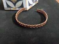 Bracelet de thérapie magnétique en cuivre pur personnalisé pour hommes et femmes soulagement de la douleur et bijoux de bien-être produit d'artisanat en métal anti-arthrite