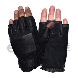 ถุงมือล่าสัตว์ครึ่งนิ้วหนังสังเคราะห์สีดำบุด้วยยางโพลีเอสเตอร์ - Product Image 1